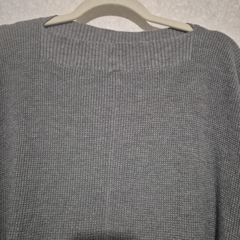 Lululemon Athletica Gray Poncho Sweater-Oversized....Size:OS
